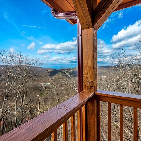 Smoky'S Den II Villa Gatlinburg Exterior photo